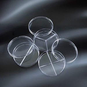 Petridish with triple vent-Sterile